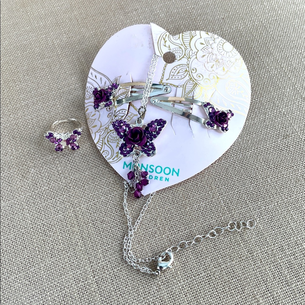 Butterfly Necklace Set